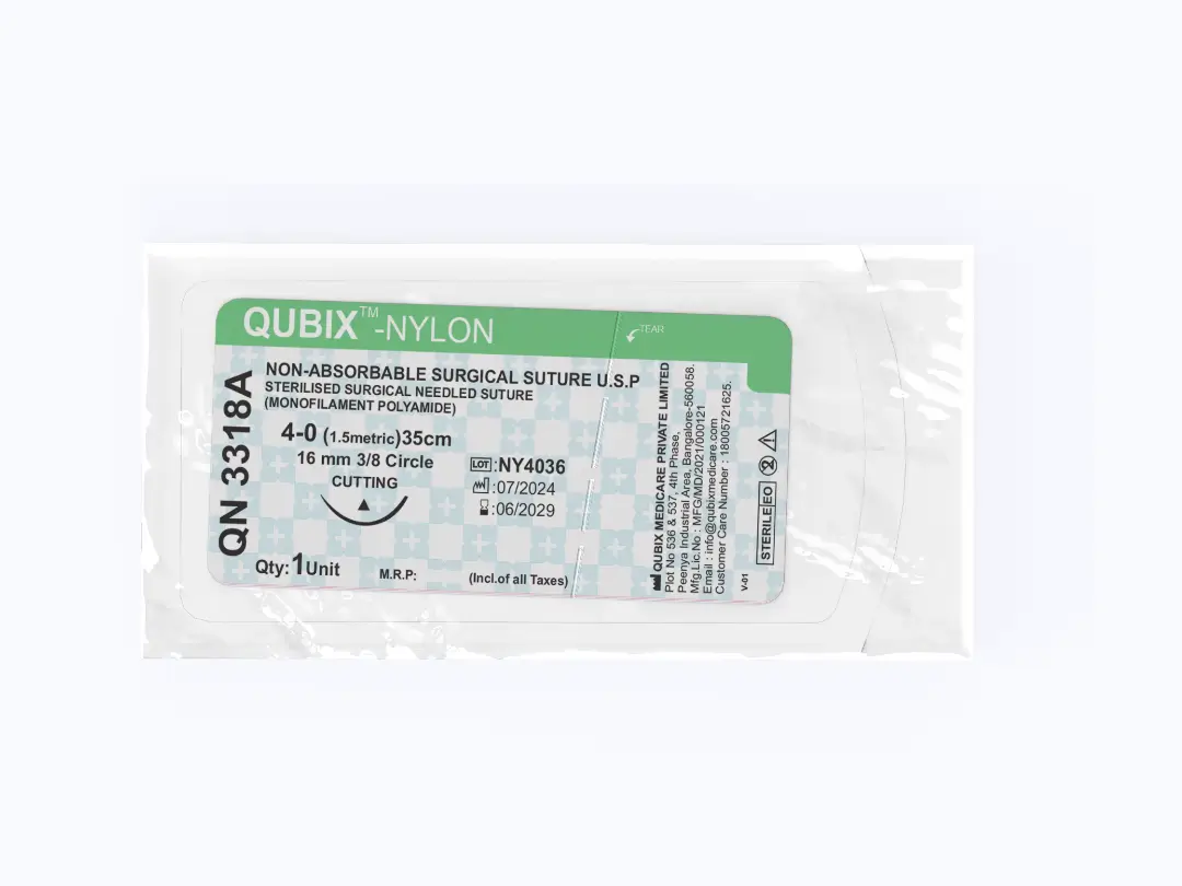 A sterile suture foil containing QUBIX™ – NYLON non-absorbable suture.